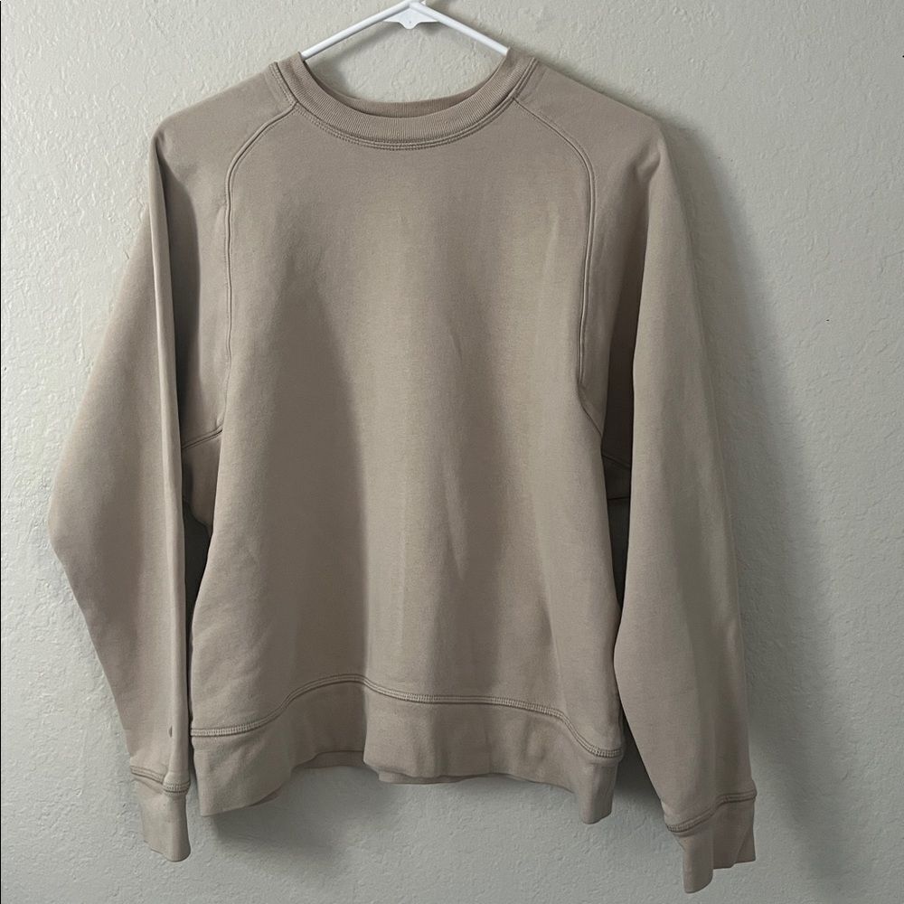 Girlfriend Collective Light Tan Crewneck Sweatshirt in Size 3